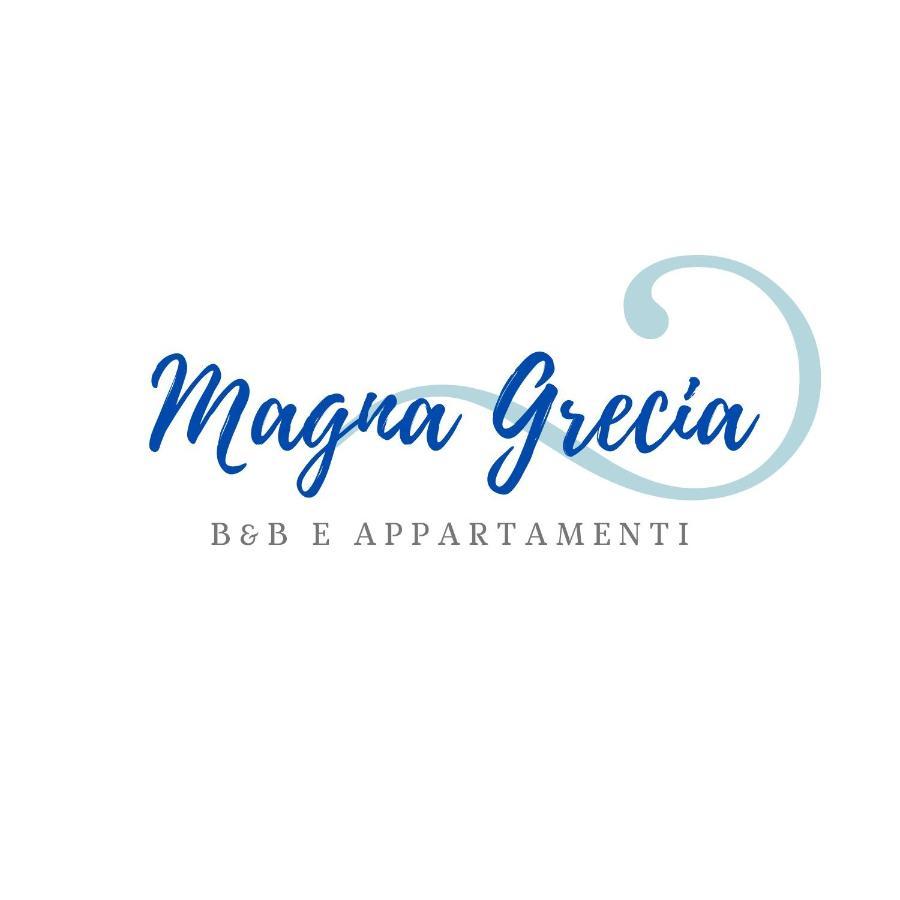Magna Grecia B&B E Appartamenti カウローニア・マリーナ エクステリア 写真