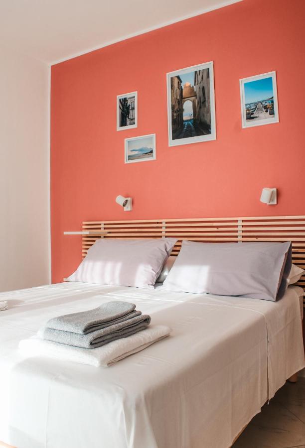 Magna Grecia B&B E Appartamenti カウローニア・マリーナ エクステリア 写真